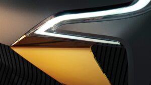 Renault SUV elettrico: in arrivo il primo crossover 100% green [VIDEO]