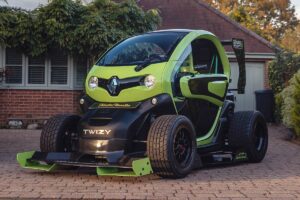 Renault Twizy: l’inedito quadriciclo elettrico al sapore di Formula 1 [FOTO]