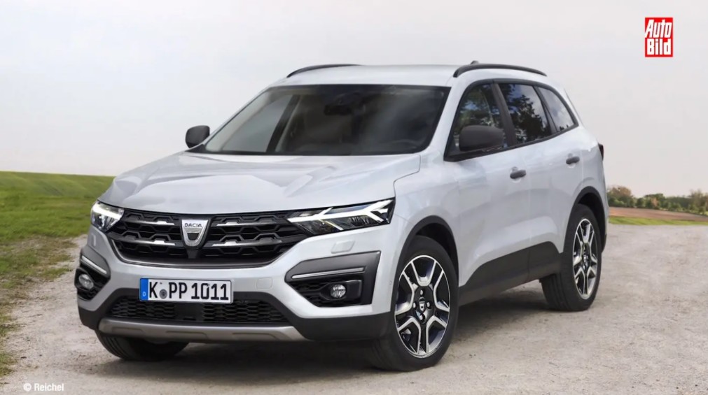 Dacia Grand Duster: il SUV 7 posti è atteso a metà 2021 [RENDER]