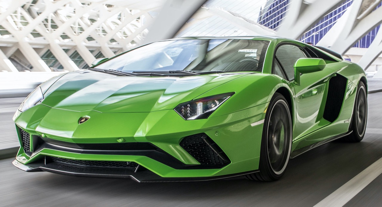 Lamborghini Aventador: l’erede manterrà il V12 aspirato ma sarà ibrida, prevista nel 2022
