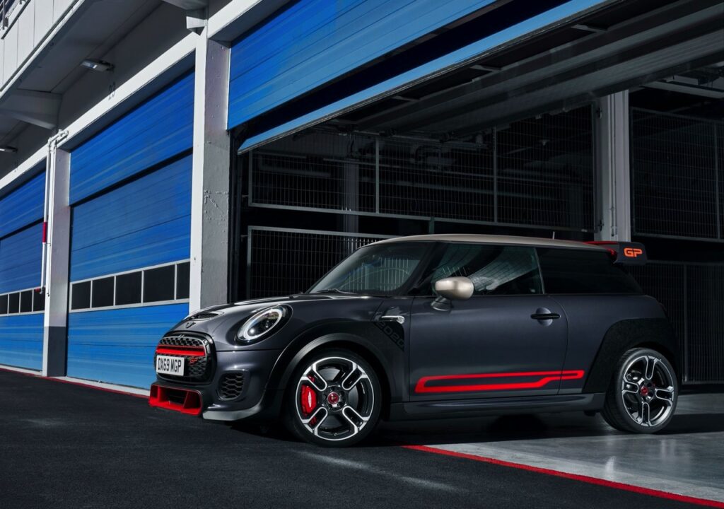 MINI John Cooper Works GP con Hankook Ventus S1 Evo Z di primo equipaggiamento