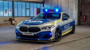 BMW M850i: AC Schnitzer la trasforma in un’auto della polizia tedesca [VIDEO]