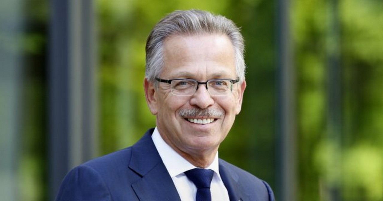 Bosch: Franz Fehrenbach critica l’Europa che favorisce le auto elettriche