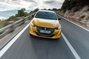 Nuova Peugeot 208 eletta miglior auto d’importazione dell’anno in Giappone