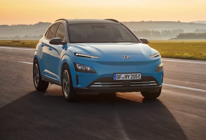 Hyundai Kona Electric: vantaggio cliente di 10.500 euro con la promozione triplo zero