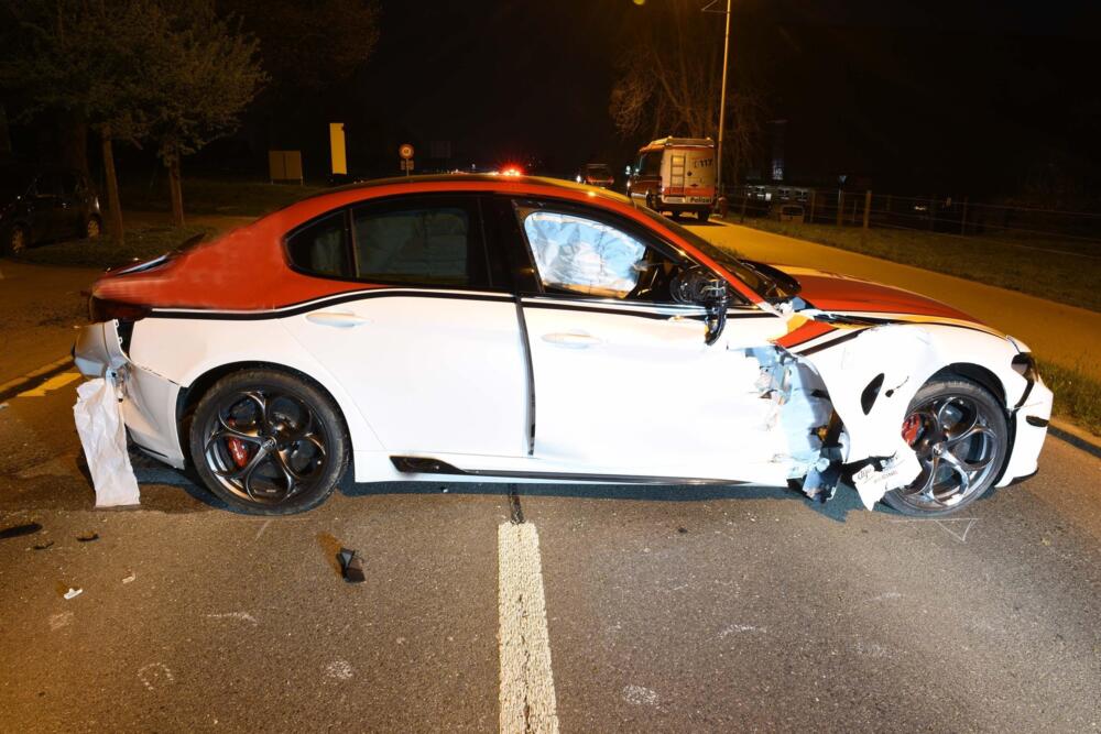 Alfa Romeo Giulia Quadrifoglio: distrutto un esemplare Alfa Romeo Racing
