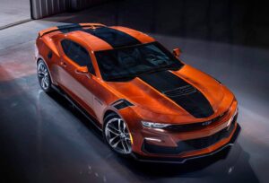 Chevrolet Camaro 2022: nuova tinta Vivid Orange ad aggiornare la gamma