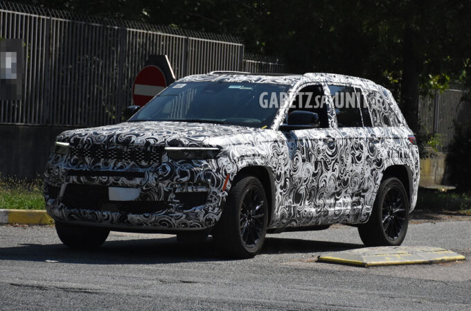 Jeep Grand Cherokee 4xe - Foto spia 18-6-2021
