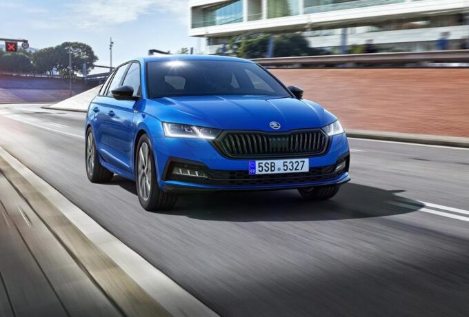 Skoda, aggiornamenti MY 2022 per Octavia, Enyaq iV, Kamiq, Scala e Superb