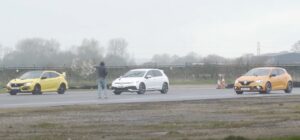 HotHatch: la drag race tra Golf 8 GTI, Megane RS e Honda Civic Type R [VIDEO]