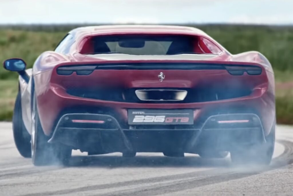 Ferrari 296 GTB: il VIDEO emozionante di Ferrari per raccontare le sue performance