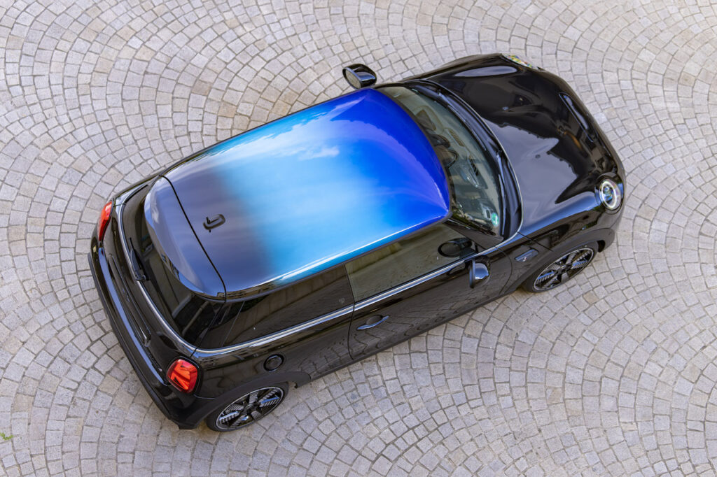 Mini: arriva il tetto a tre colori con il Multitone Roof