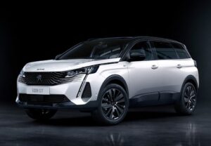 Peugeot 5008: BlueHDi 2.0 180 compromesso tra efficienza e prestazioni