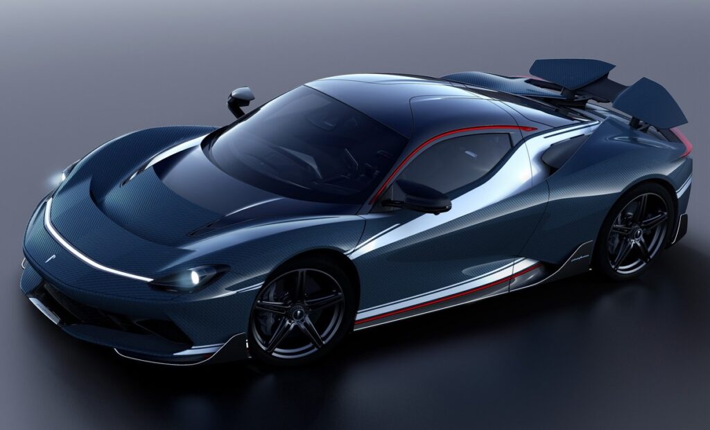 Pininfarina Battista: livrea in fibra di carbonio blu a vista per il primo esemplare “su misura” [FOTO e VIDEO]