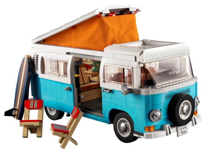 Volkswagen T2 Camper Van: nuova versione Lego per un estate di divertimento