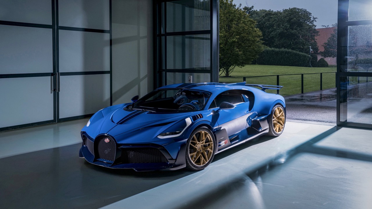 Bugatti Divo: realizzato e consegnato l’ultimo esemplare dell’hypercar