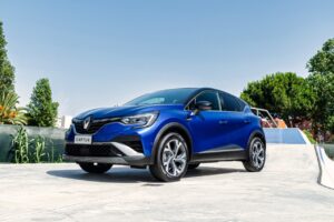 Renault Captur E-Tech 145: tutte le caratteristiche con Fontana Giusti [VIDEO]
