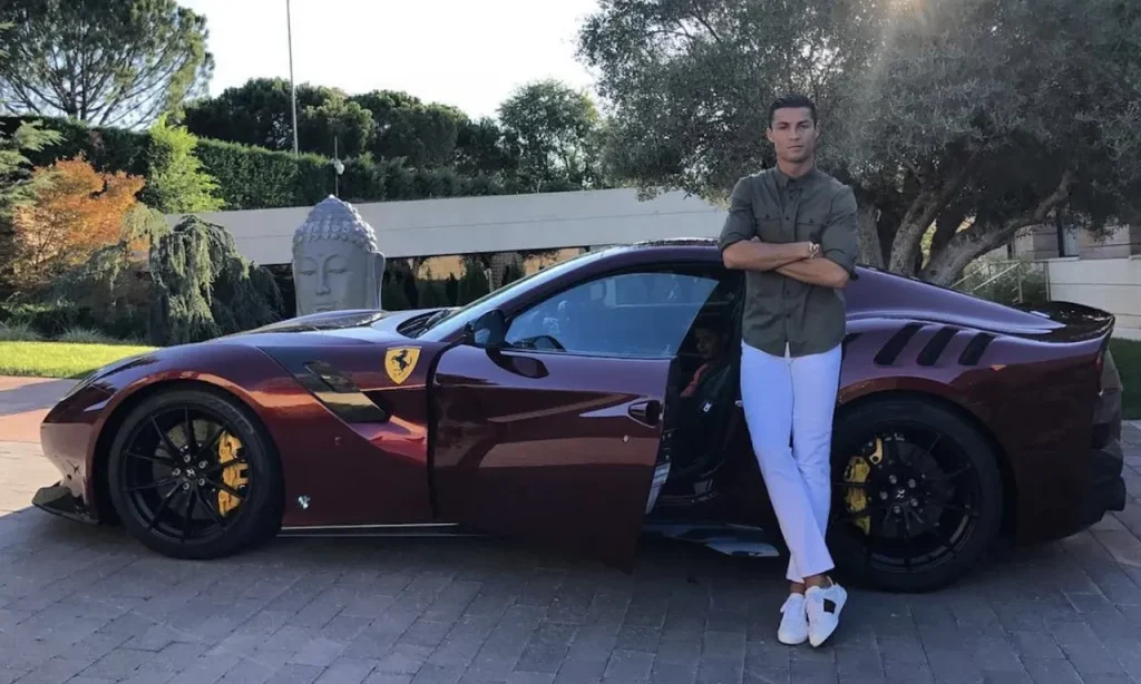 Cristiano Ronaldo potrebbe non guidare più le sue supercar