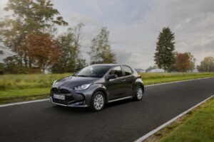 Mazda2 Hybrid: la full hybrid arriva a marzo, da 20.300 euro [FOTO]