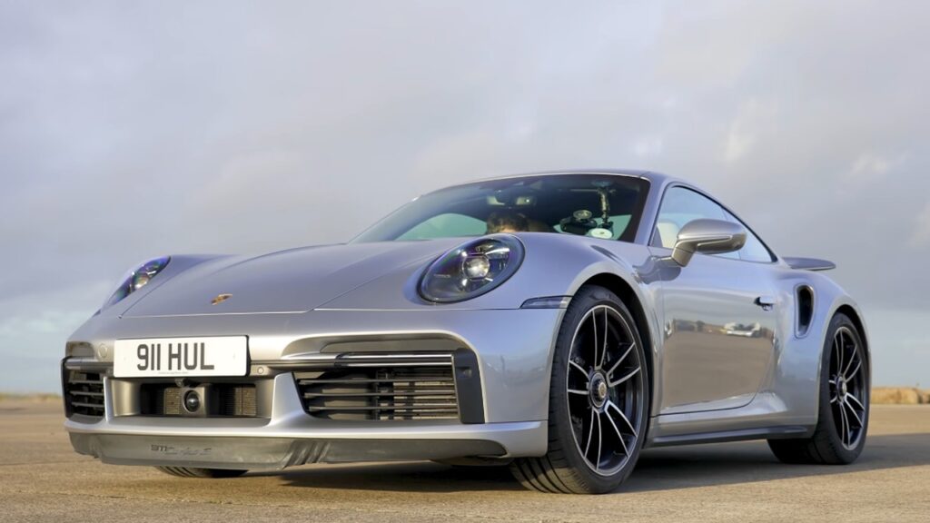 Porsche 911: Turbo S, GT3 e GT2 RS a confronto [VIDEO]