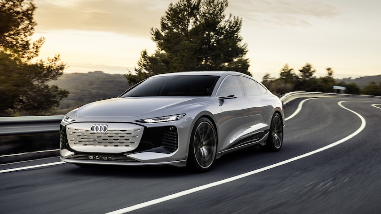 Audi: stanziati altri 18 miliardi su elettriche e ibride