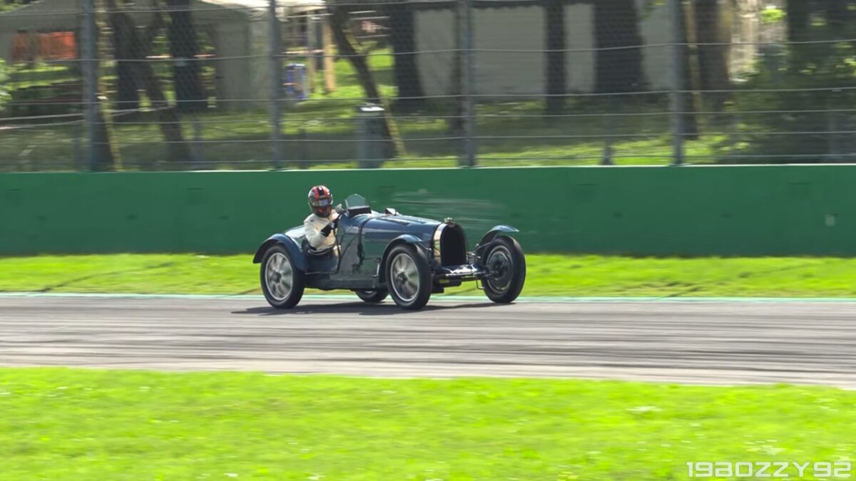 Bugatti Type 51 un esemplare del 1931 è stato ripreso
