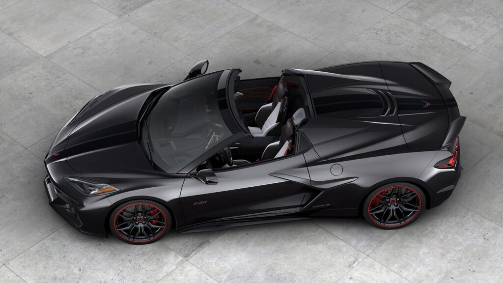 Chevrolet Corvette 70th Anniversary Edition: ufficiale la nuova edizione commemorativa [FOTO]