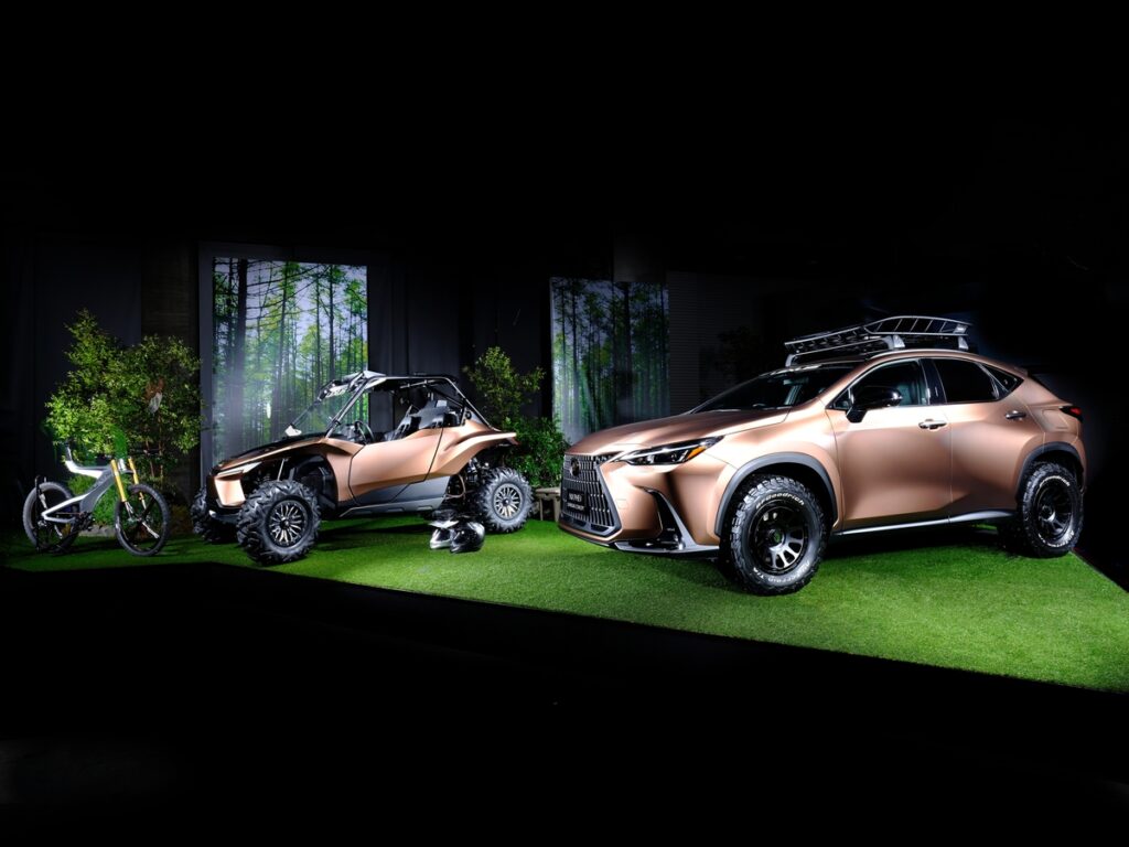 Lexus NX PHEV Offroad e ROV Concept in mostra al Salone di Tokyo 2022