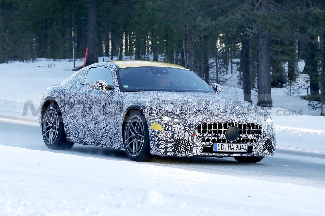 Mercedes-AMG GT 2023 - Foto Spia 21-01-2022