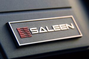 Saleen annuncia l’arrivo di una supercar elettrica [TEASER]