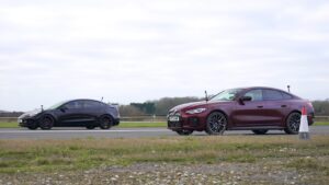Tesla Model 3 vs BMW i4 M50: chi vince la drag race? [VIDEO]