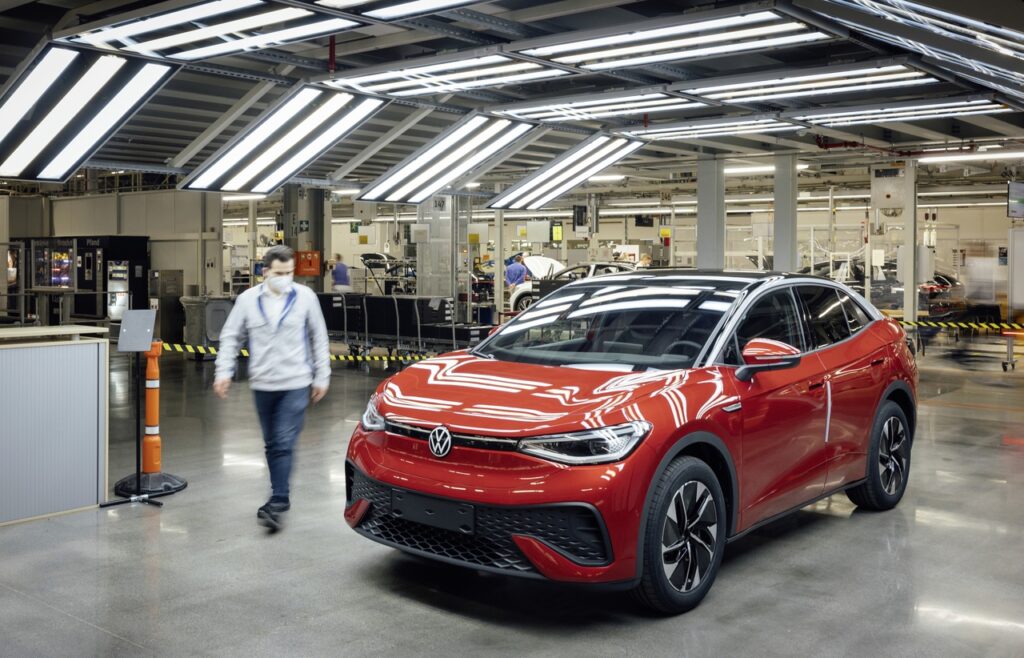 Volkswagen ID.5: partita la produzione in serie a Zwickau