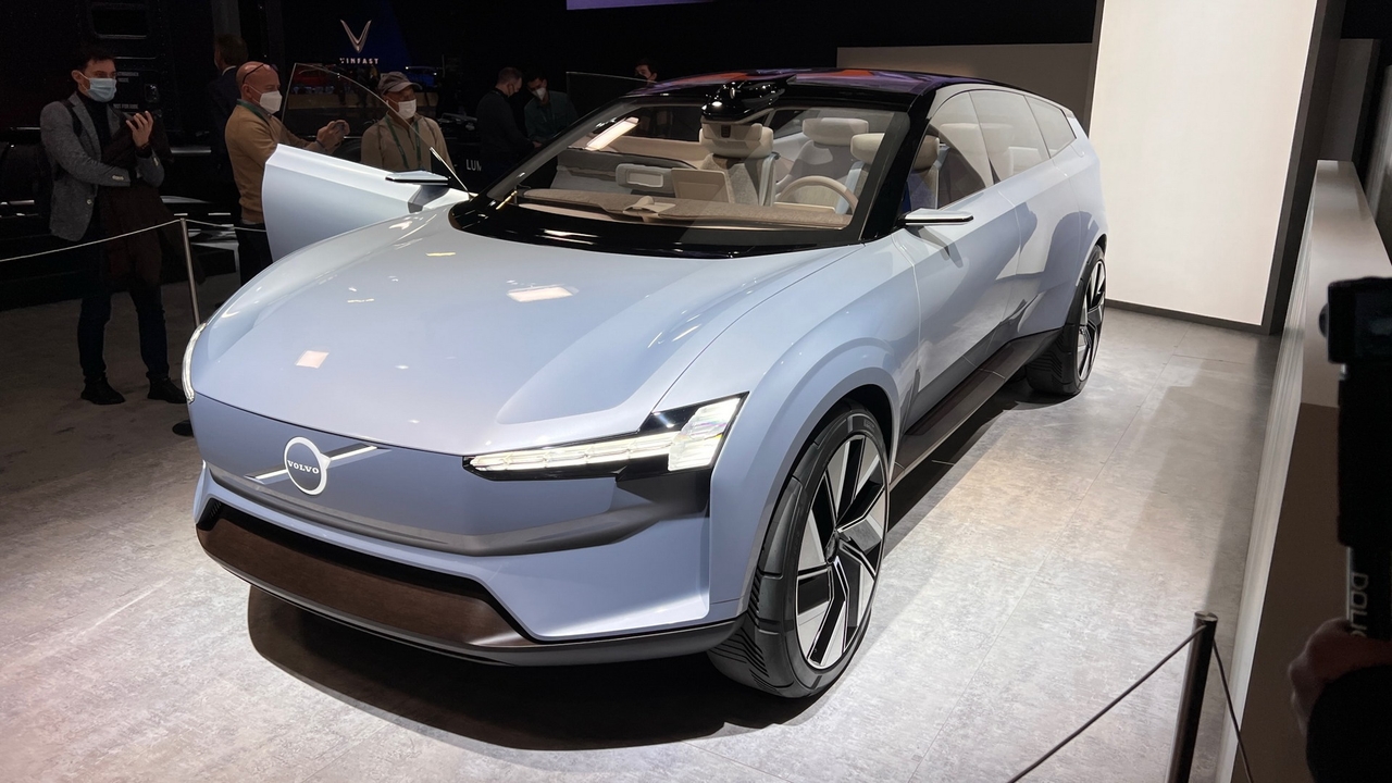 Volvo: il prossimo SUV elettrico avrà la tecnologia Ride Pilot