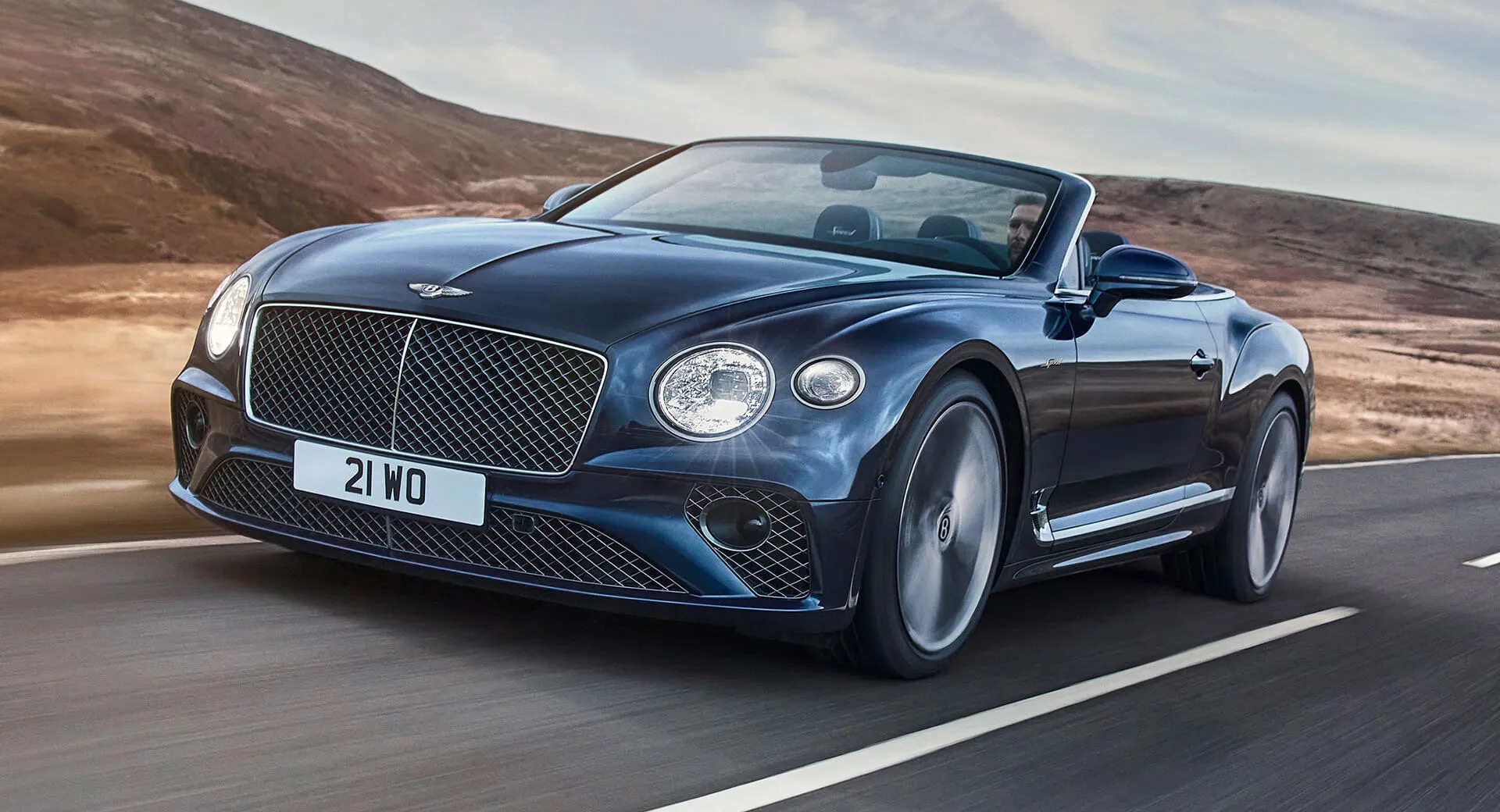 Bentley chiude il 2021 con un sorprendente record di vendite