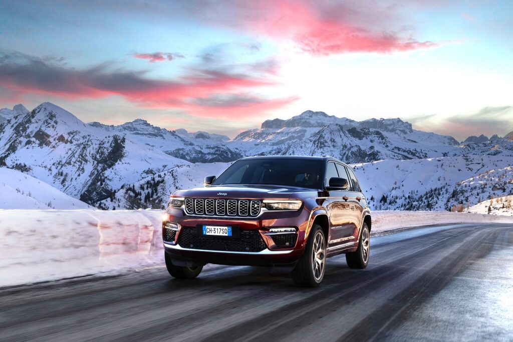 Jeep Grand Cherokee 4xe debutta in Europa