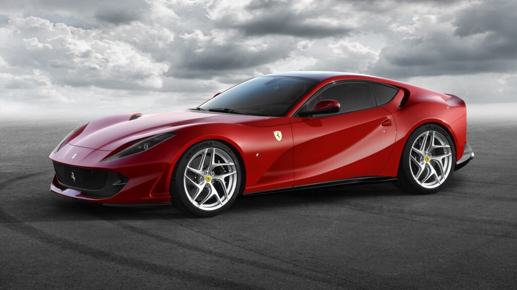 Ferrari 812 Superfast e GTS: stop agli ordini