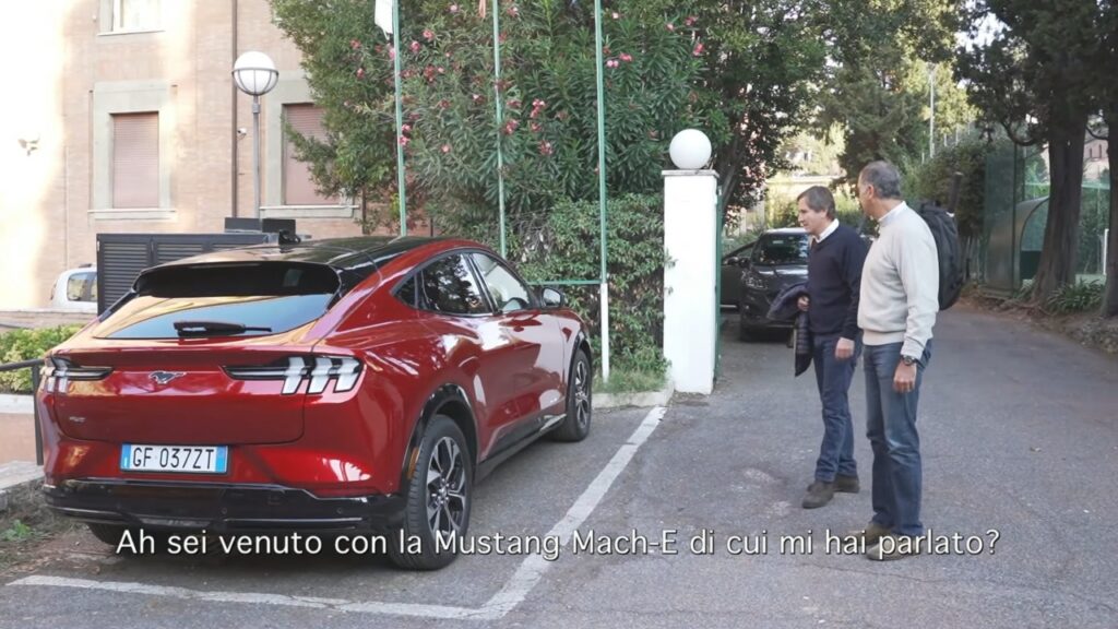 Ford Mustang Mach-E protagonista in tre video con il presidente e CEO Fabrizio Faltoni