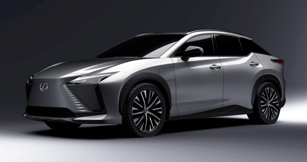 Lexus RZ 450e: rilasciate nuove immagini ufficiali