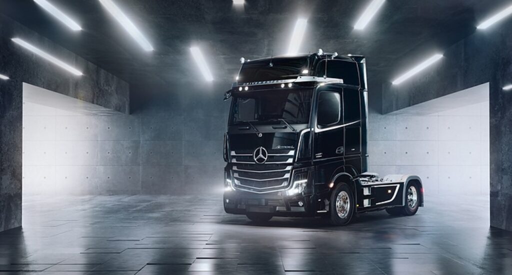 Mercedes Actros L Driver Extent+: solo 150 esemplari per questa edizione speciale
