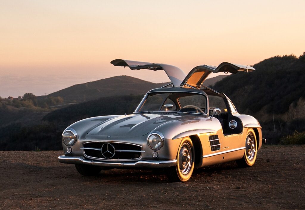 Mercedes-Benz 300 SL: venduto all’asta un rarissimo esemplare in alluminio