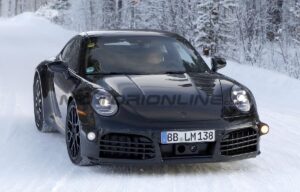 Nuova Porsche 911 Carrera: test invernali per il restyling [FOTO SPIA]