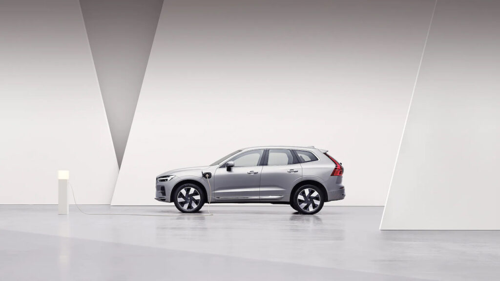 Volvo: nel 2024 potrebbe debuttare un nuovo SUV elettrico