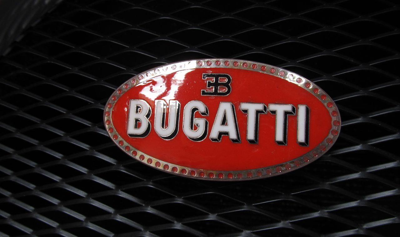 Bugatti: il prossimo modello sarà “termico e altamente elettrificato”