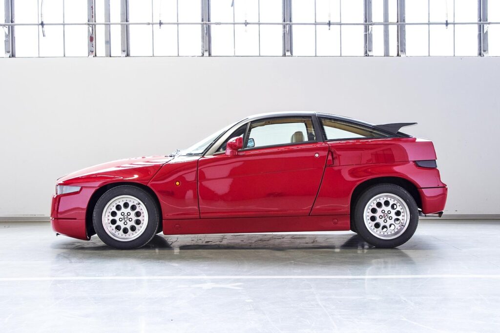 Alfa Romeo SZ: FCA Heritage restaura un esemplare particolare [FOTO]