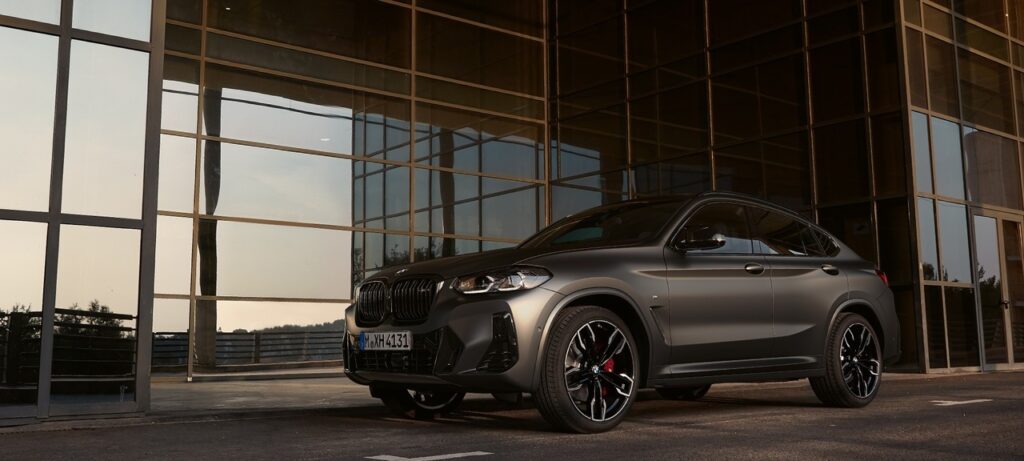BMW X3 ed X4: debutta la nuova versione speciale Frozen Edition