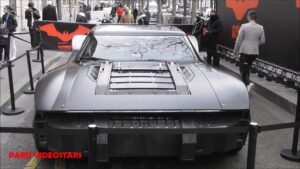 Batmobile: ecco la nuova vettura del film The Batman [VIDEO]