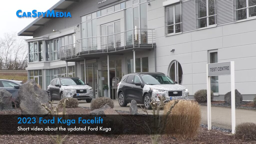 Ford Kuga 2023: il nuovo restyling avvistato vicino al Nurburgring [VIDEO SPIA]