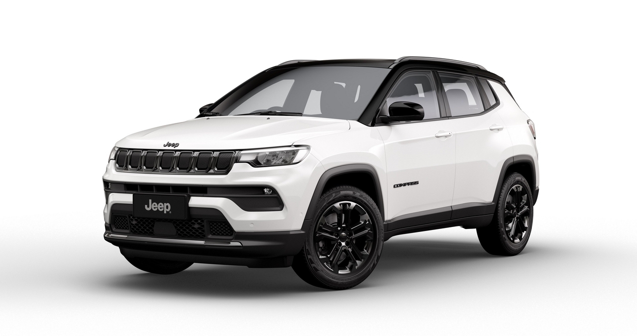 Jeep Compass 2022: debutta la nuova versione Night Eagle