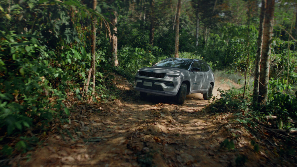Jeep: è on air il nuovo spot dedicato alla gamma 4xe [VIDEO]