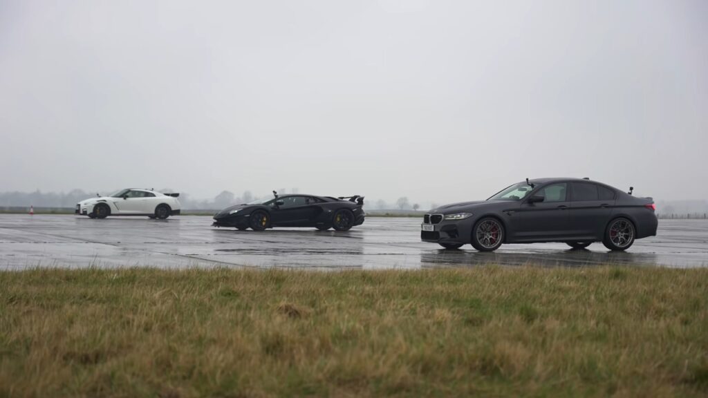 Lamborghini Aventador SVJ vs BMW M5 CS vs Nissan GT-R Nismo: chi vince la drag race? [VIDEO]